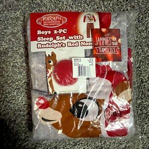 2pc rudolf the reindeer holiday pjs boys size 10